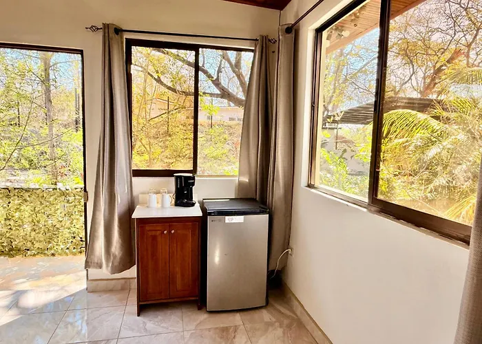 Olas De Oro Apartment *