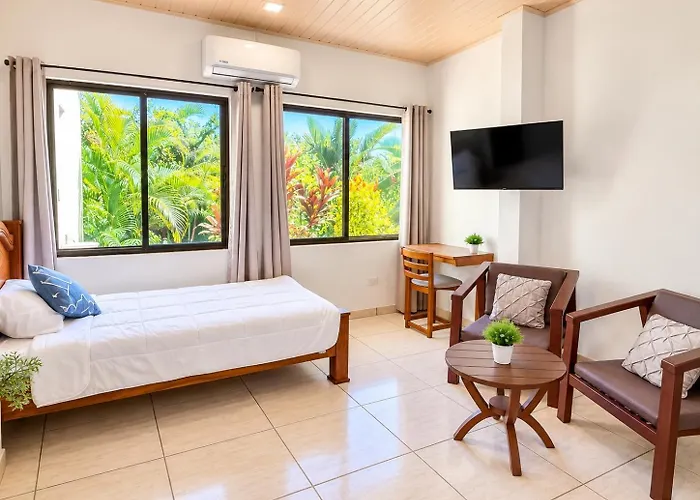 Olas De Oro - 3 Min Walk To The & Pool *
