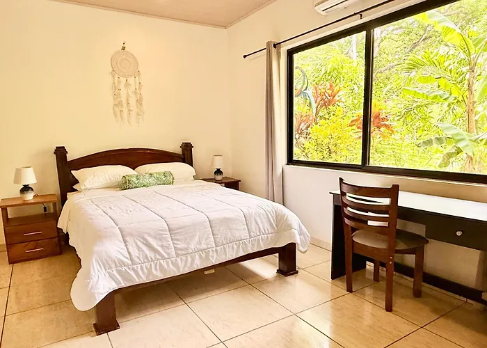 Olas De Oro - 3 Min Walk To The & Pool Apartment Nicoya